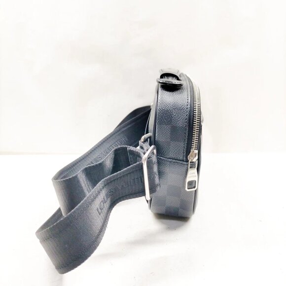 Louis Vuitton LV Shoulder Bag Umbrelle Black Damier Graphite 928-050525 - Picture 4 of 13